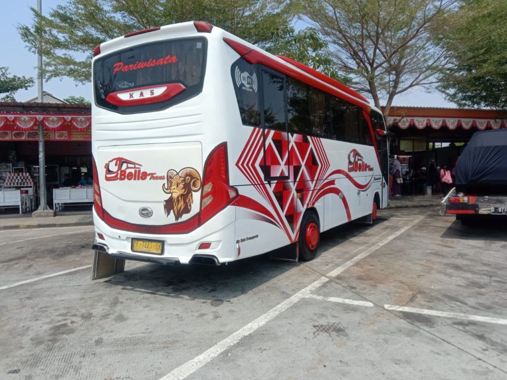 bus pariwisata jogja terbaru